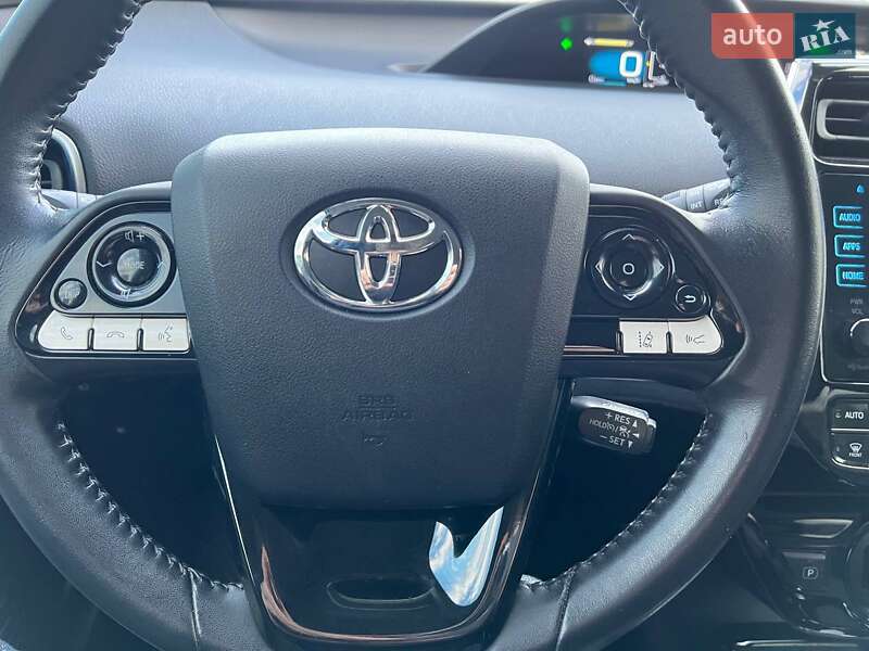 Хетчбек Toyota Prius 2016 в Одесі