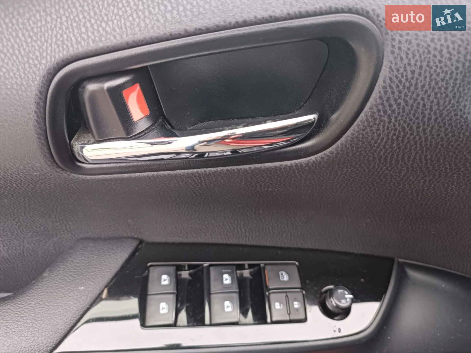 2017 Toyota Prius - мініатюра 18