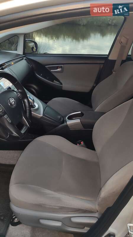 Хетчбек Toyota Prius 2013 в Миколаєві