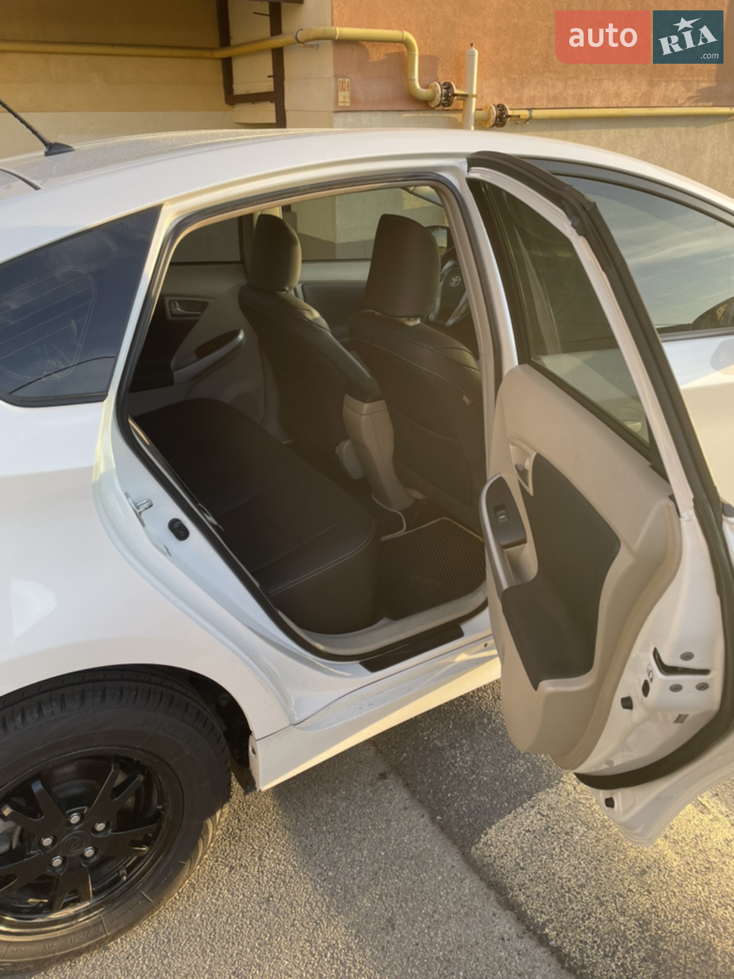 2012 Toyota Prius - мініатюра 8