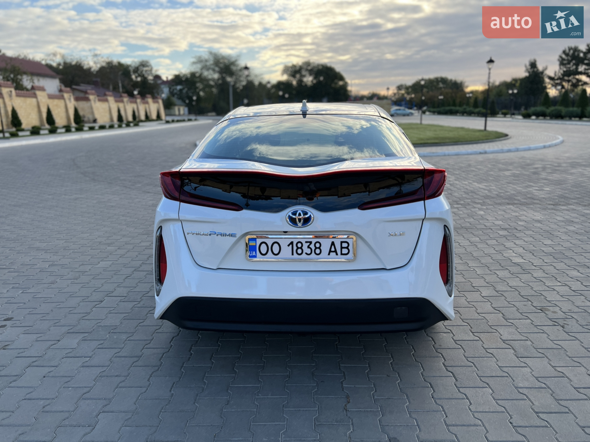 2019 Toyota Prius - мініатюра 4