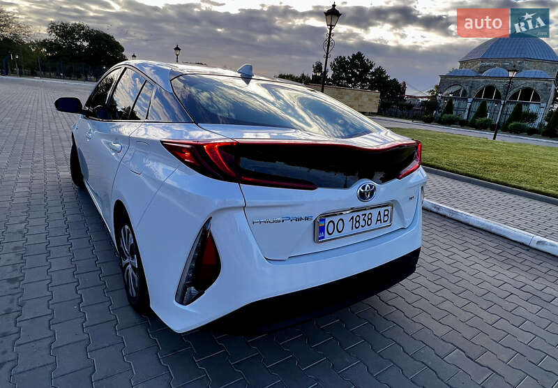 Хетчбек Toyota Prius 2019 в Ізмаїлі