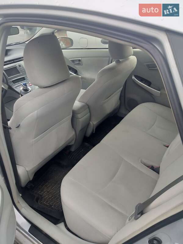 Хетчбек Toyota Prius 2013 в Одесі