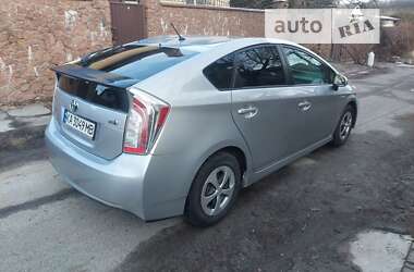 Хэтчбек Toyota Prius 2013 в Киеве