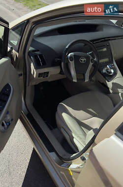 Хэтчбек Toyota Prius 2011 в Киеве