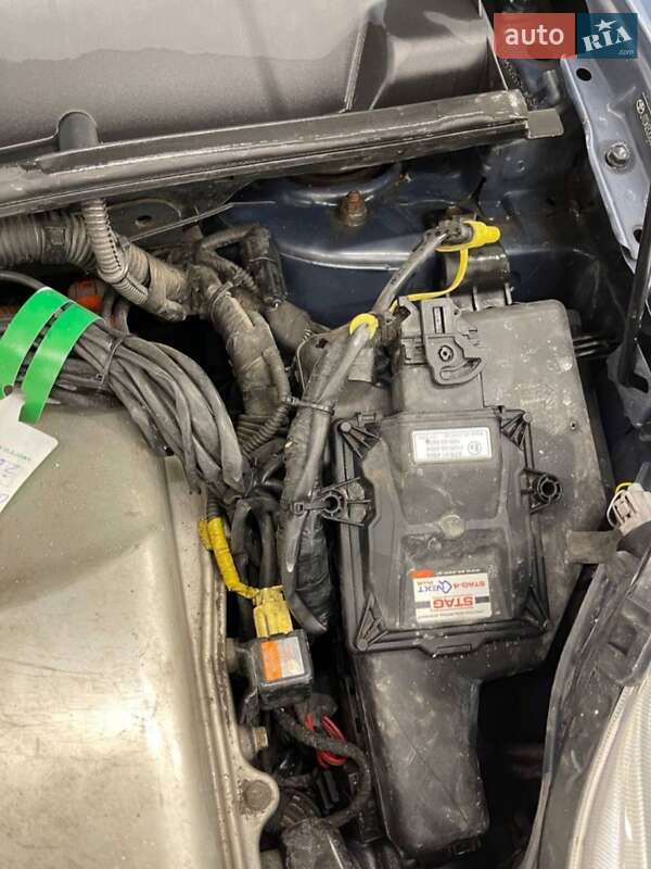 Хэтчбек Toyota Prius 2004 в Одессе фото 24 Хэтчбек Toyota Prius 2004 в Одессе