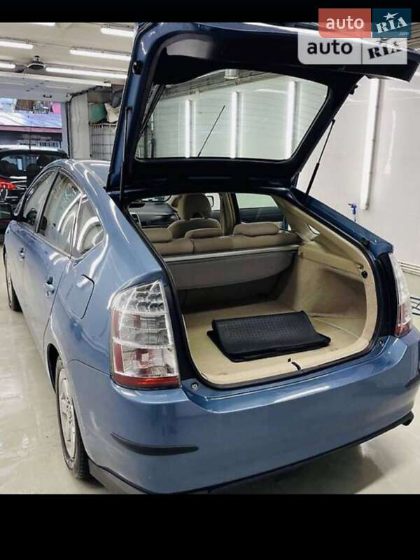 Хэтчбек Toyota Prius 2004 в Одессе фото 5 Хэтчбек Toyota Prius 2004 в Одессе