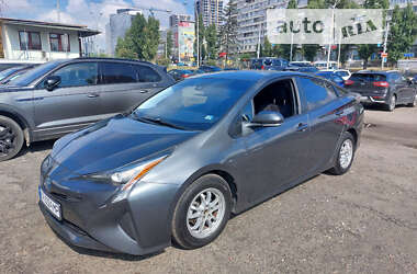 Хетчбек Toyota Prius 2016 в Києві