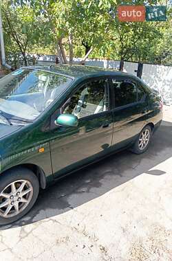 Седан Toyota Prius 2001 в Маньковке