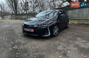 Хэтчбек Toyota Prius 2020 в Киеве