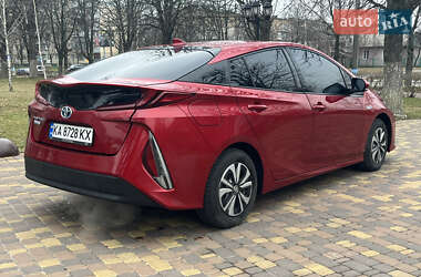 Хэтчбек Toyota Prius 2018 в Броварах