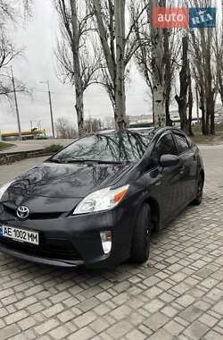 Хетчбек Toyota Prius 2014 в Дніпрі