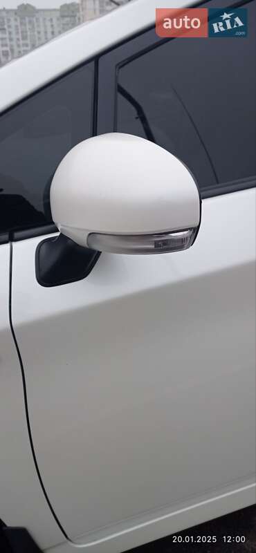 Хетчбек Toyota Prius 2011 в Харкові