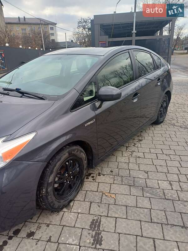 Хэтчбек Toyota Prius 2013 в Ивано-Франковске