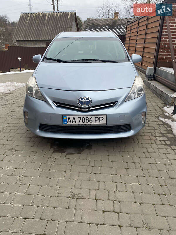 Хетчбек Toyota Prius 2012 в Києві