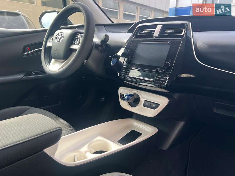 Хетчбек Toyota Prius 2016 в Одесі фото 23 Хетчбек Toyota Prius 2016 в Одесі