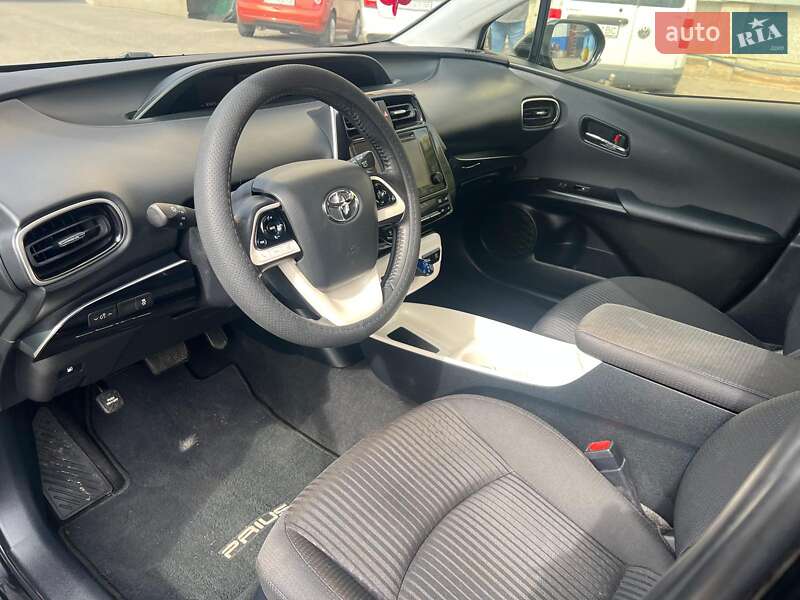 Хетчбек Toyota Prius 2016 в Одесі фото 28 Хетчбек Toyota Prius 2016 в Одесі