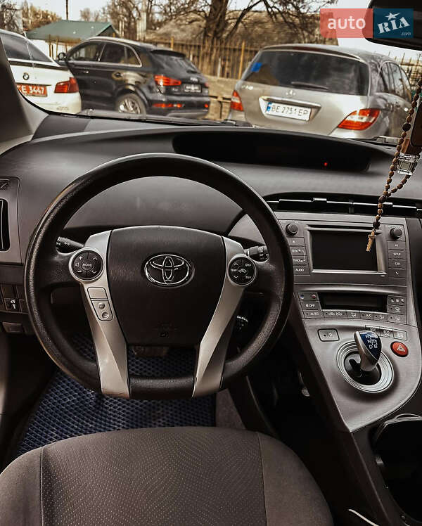 Хэтчбек Toyota Prius 2012 в Николаеве фото 6 Хэтчбек Toyota Prius 2012 в Николаеве