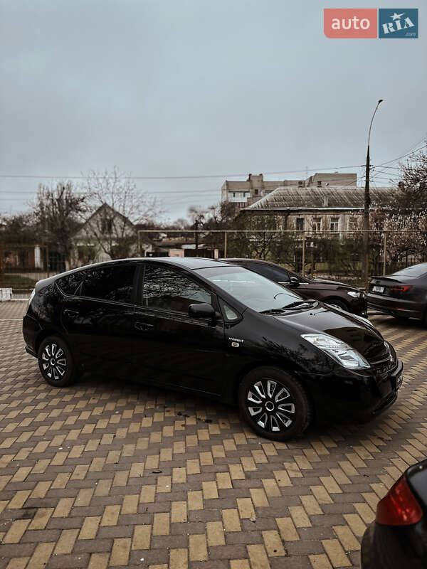 Хэтчбек Toyota Prius 2007 в Николаеве