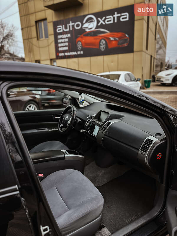 Хэтчбек Toyota Prius 2007 в Николаеве