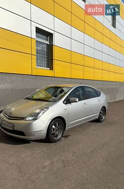 Хетчбек Toyota Prius 2008 в 