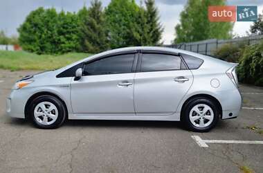 Хэтчбек Toyota Prius 2012 в 