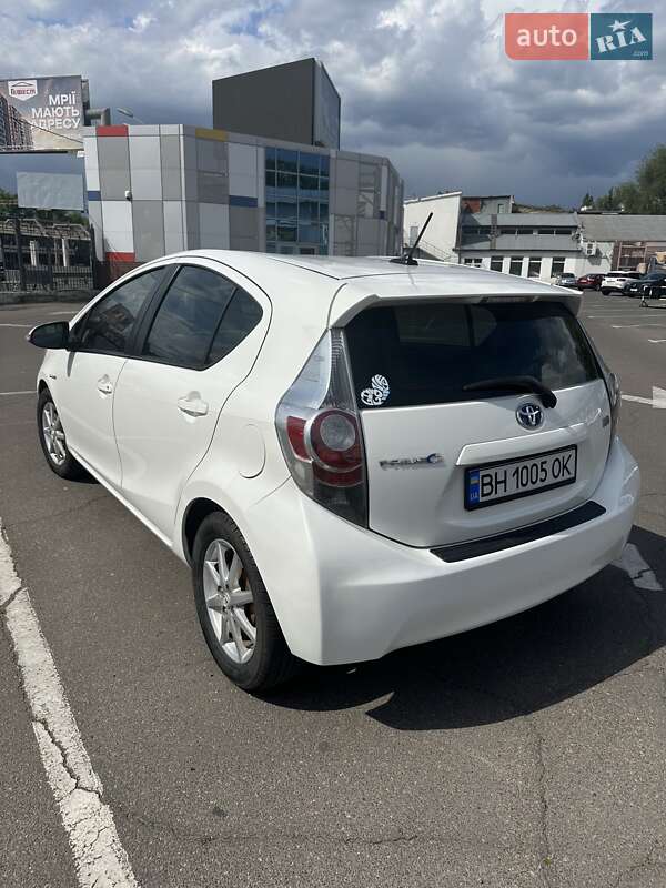 Хетчбек Toyota Prius 2012 в Одесі
