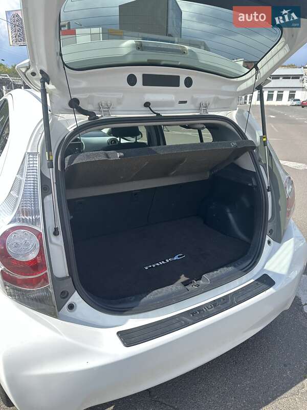 Хетчбек Toyota Prius 2012 в Одесі