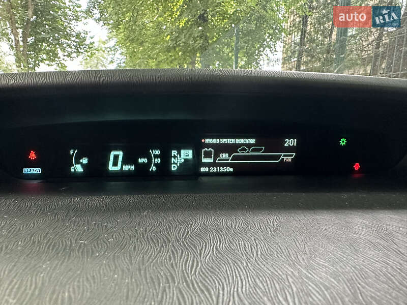 Хэтчбек Toyota Prius 2013 в Киеве