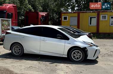 Хетчбек Toyota Prius 2022 в 