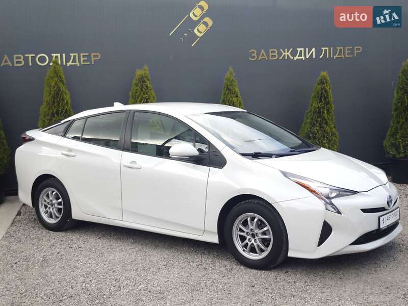 Хэтчбек Toyota Prius 2016 в Одессе