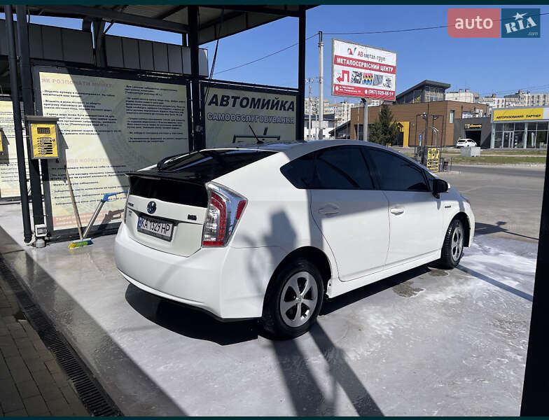 Хэтчбек Toyota Prius 2013 в Белой Церкви