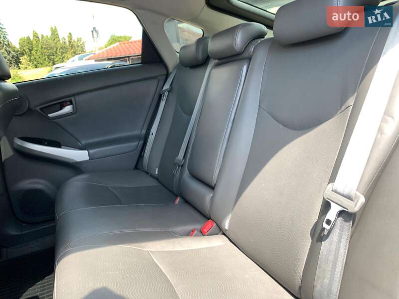 Хэтчбек Toyota Prius 2010 в Виннице