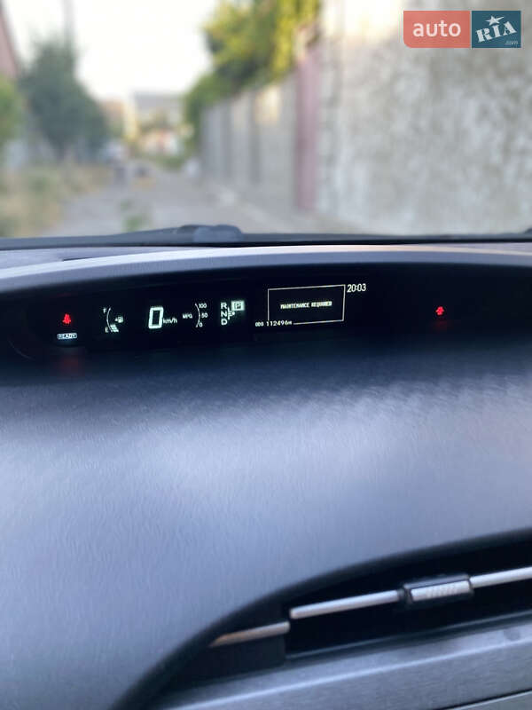 Хэтчбек Toyota Prius 2015 в Одессе