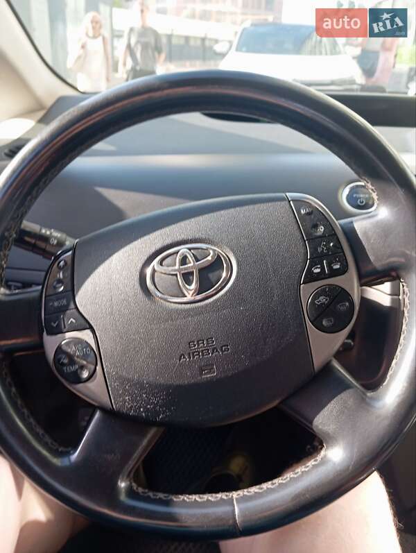 Хетчбек Toyota Prius 2004 в Барвінковому