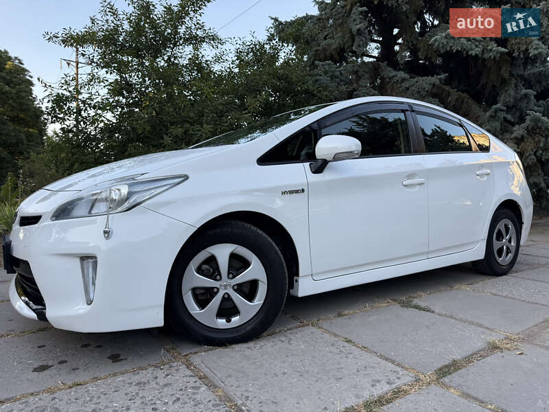 Хэтчбек Toyota Prius 2014 в Одессе