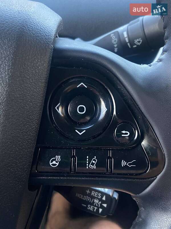 Хэтчбек Toyota Prius 2019 в Вышгороде