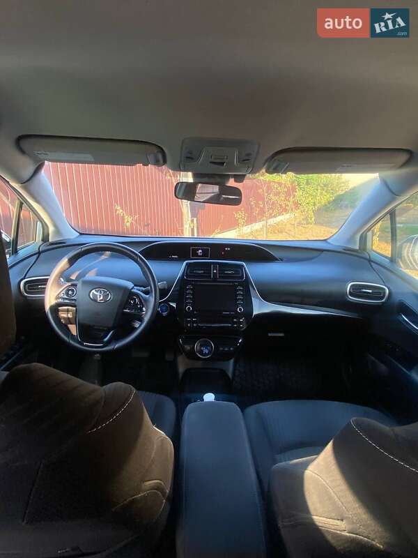 Хэтчбек Toyota Prius 2019 в Вышгороде