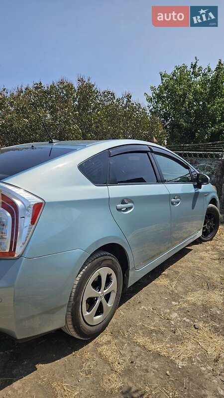 Toyota Prius 2015