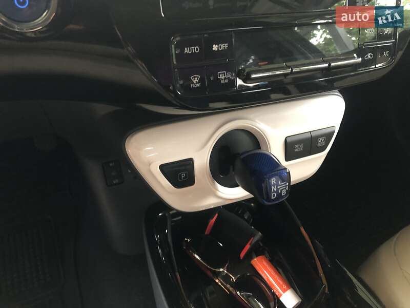 Хэтчбек Toyota Prius 2018 в Ровно фото 24 Хэтчбек Toyota Prius 2018 в Ровно