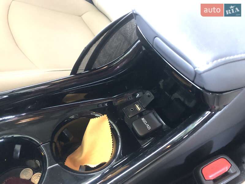 Хэтчбек Toyota Prius 2018 в Ровно фото 25 Хэтчбек Toyota Prius 2018 в Ровно