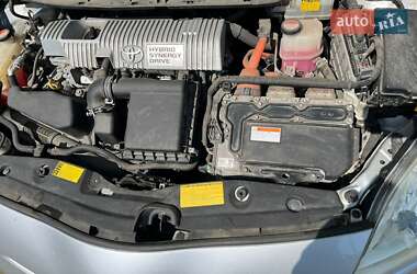 Хетчбек Toyota Prius 2014 в Татарбунарах