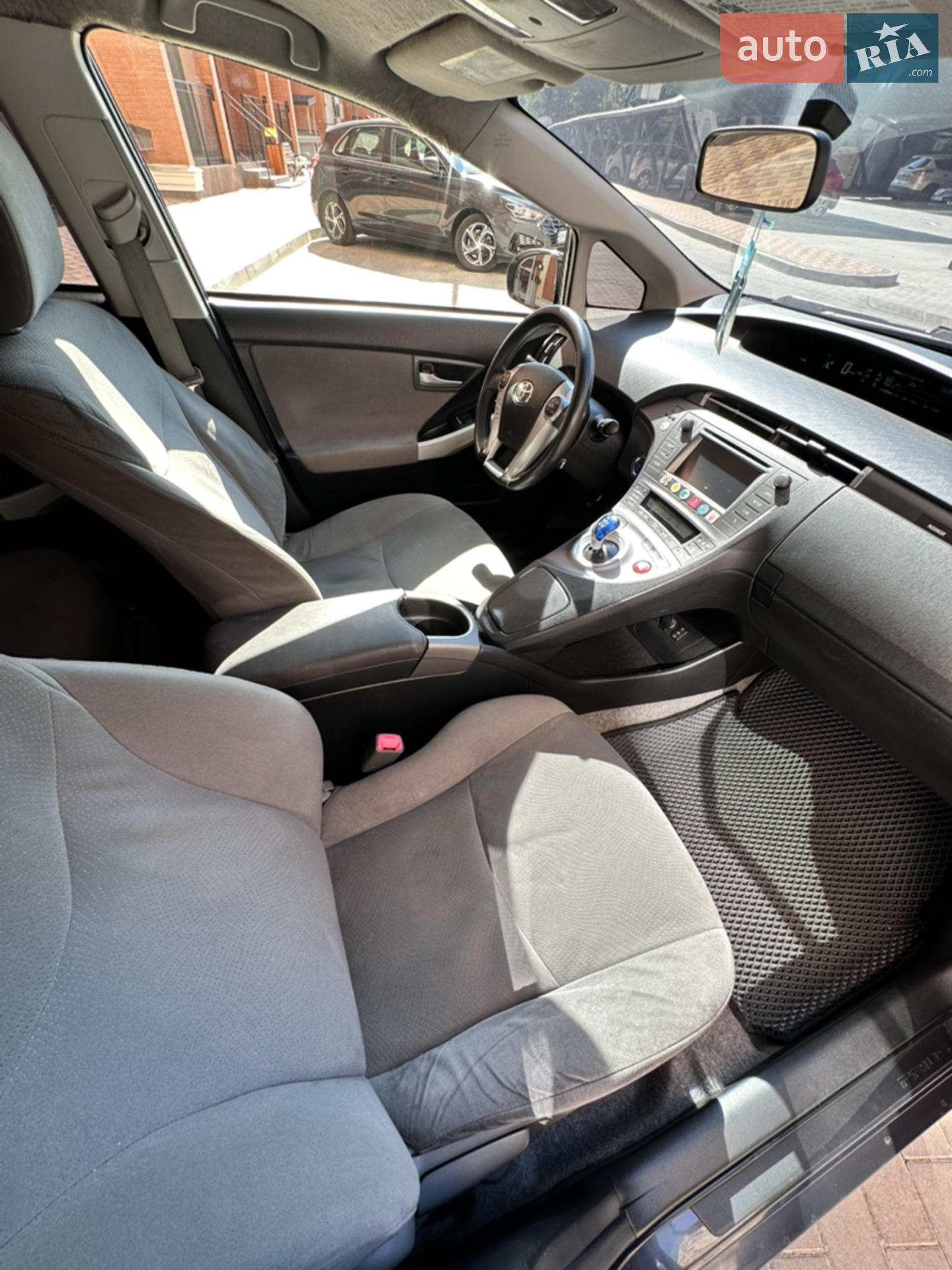 2013 Toyota Prius - мініатюра 11