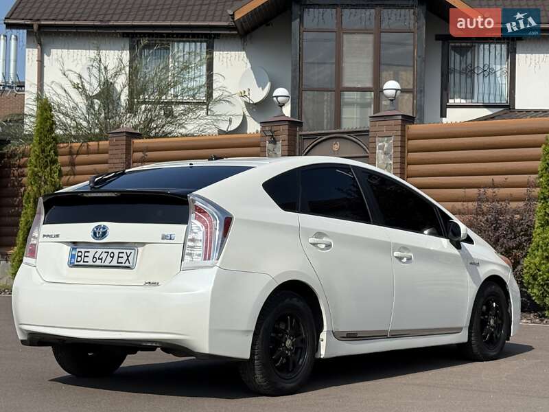 Хетчбек Toyota Prius 2012 в Києві