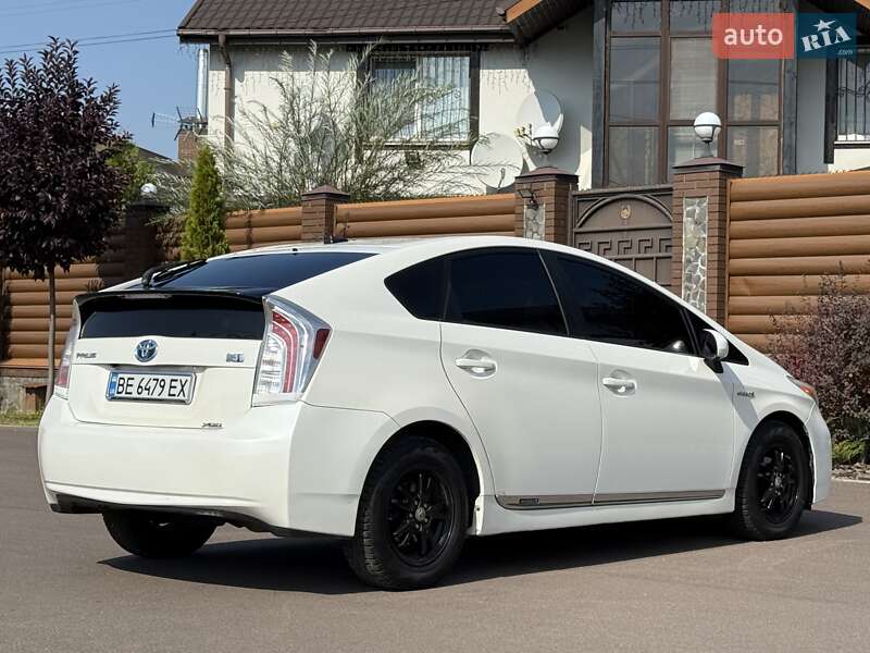 Хетчбек Toyota Prius 2012 в Києві
