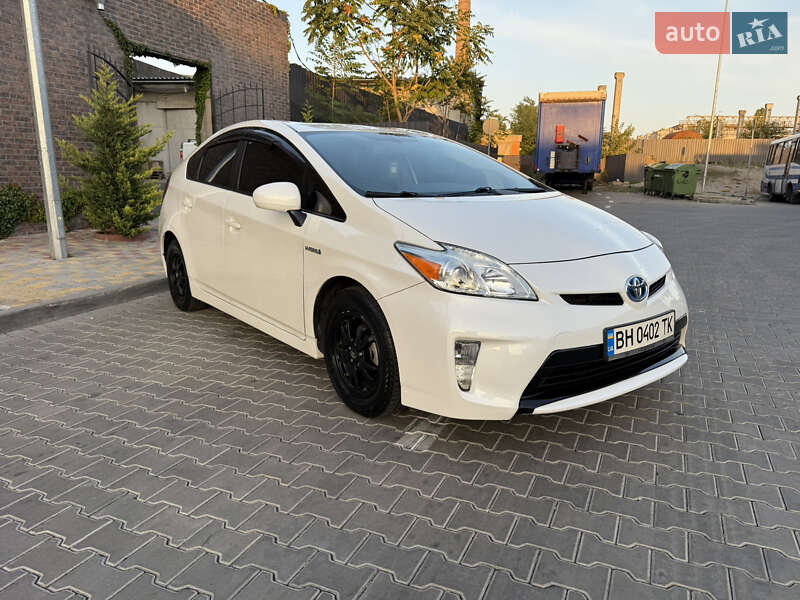 Хэтчбек Toyota Prius 2013 в Одессе