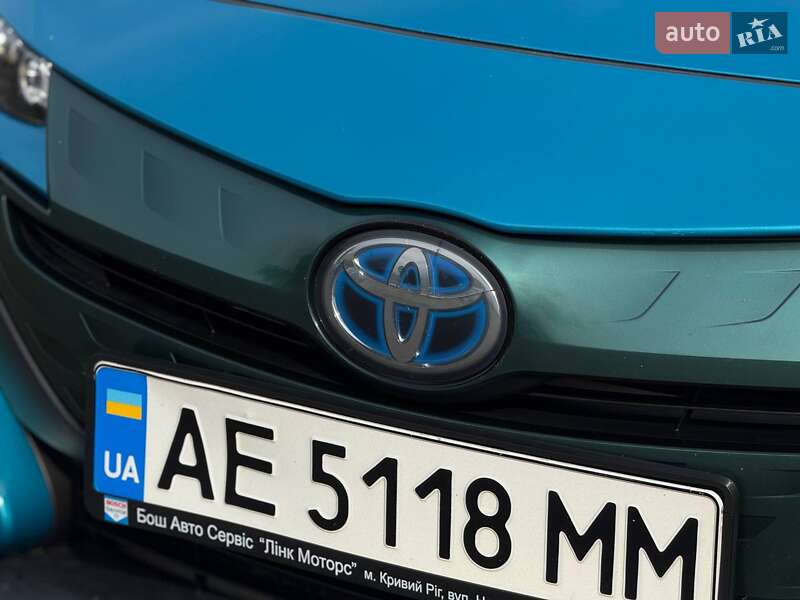 Хетчбек Toyota Prius 2019 в Кривому Розі
