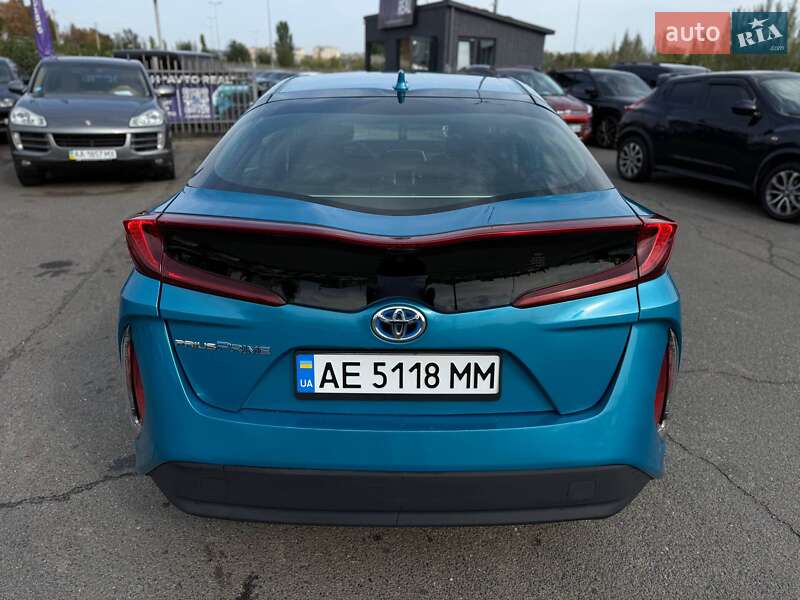 Хетчбек Toyota Prius 2019 в Кривому Розі