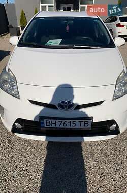 Хэтчбек Toyota Prius 2014 в Одессе