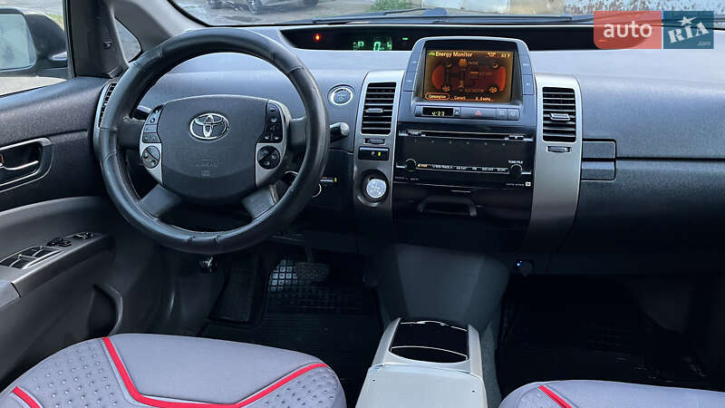 Хэтчбек Toyota Prius 2007 в Одессе